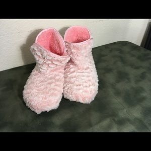 Slipper boots
